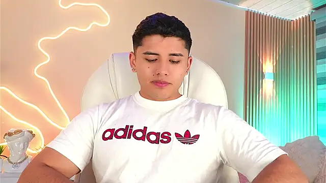 MatiasKorn Live XXX Chat