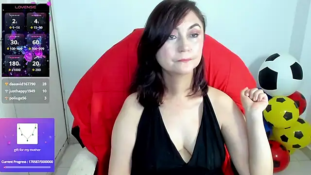 danielahot66 现场XXX聊天