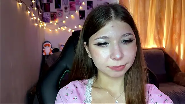 แชท XXX สดของ LillyyLilith