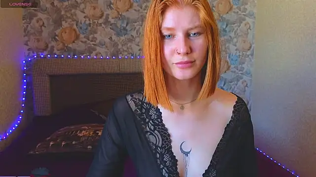 Czat XXX na żywo – Juli_Ginger