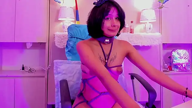 TomieDark_'s Live XXX Chat