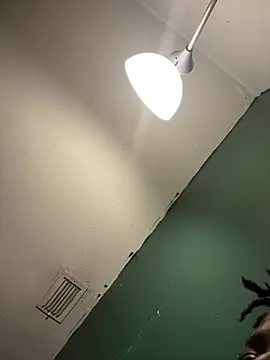 Dambaby25's Live XXX Chat