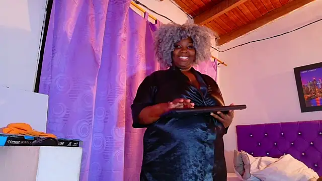 ebony_NeighborMoans Live XXX-Chat