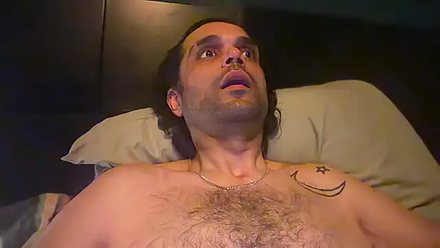 icebergslim281 live XXX chat