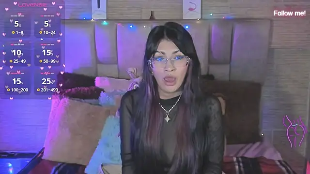 mia_devine_'s Live XXX Chat