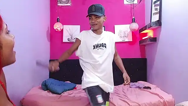 black_twinks live XXX chat