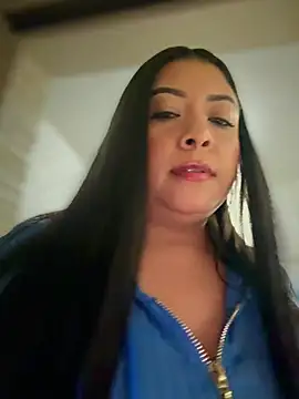 cami_ortiz__'s Live XXX Chat