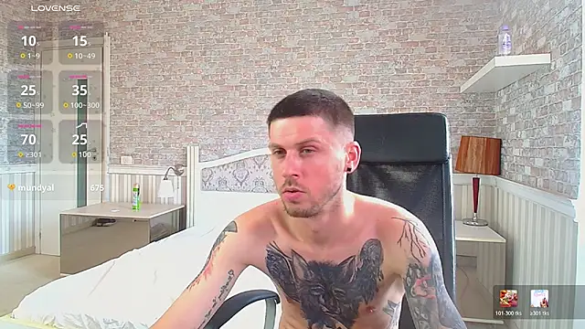 Онлайн чат XXX JonahShaw