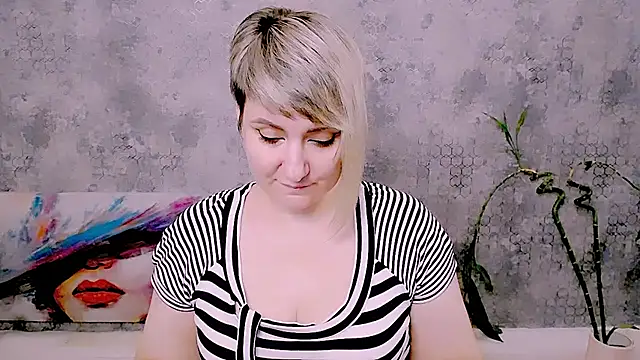 Chat XXX ao vivo de Djullia