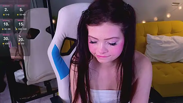 Chat +18 de StormiSky ao vivo