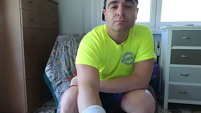 Živý XXX chat Calabriggia