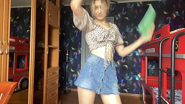 Chatroom XXX en direct de Nelly_Gilbert