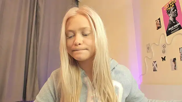 Živý XXX chat MidnightPoise