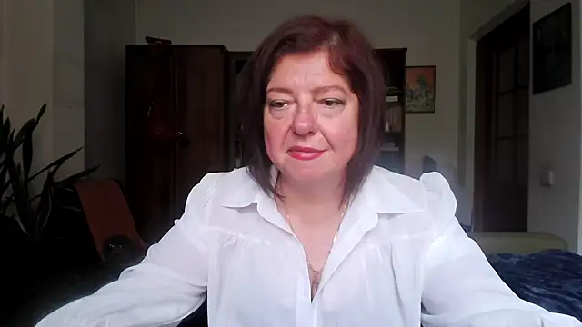 XXX chat uživo modela Violet_Pulse