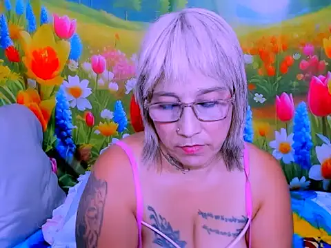 Chat XXX en directo de indianroxy