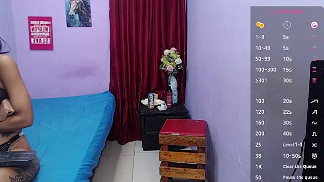fuck_destroys – Live XXX-chat
