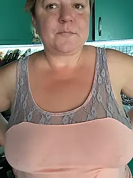 jusichka's Live XXX Chat