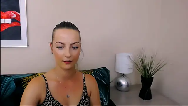 دردشة NatalieSexy الجنسية المباشرة
