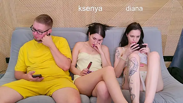 Ksenny 라이브 XXX 채팅