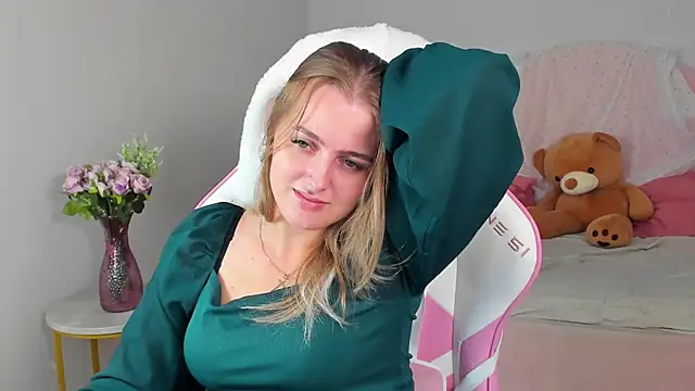 EllaBells Chat XXX live
