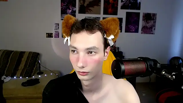 Joseph-Lowers Live XXX Chat