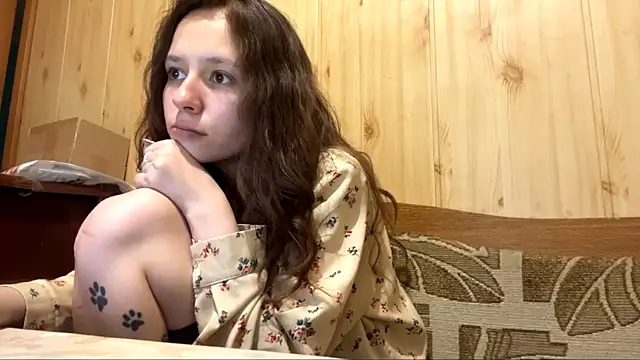 Chat +18 de Lorackurt ao vivo