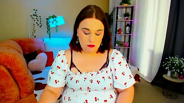 OliviaTwens Adlı Modelin Canlı XXX Sohbeti