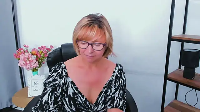 XXX chat uživo modela MarieneHot