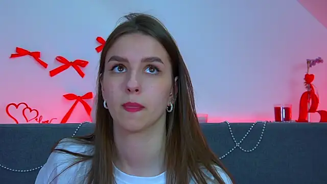 AliceAtkins' Live XXX Chat