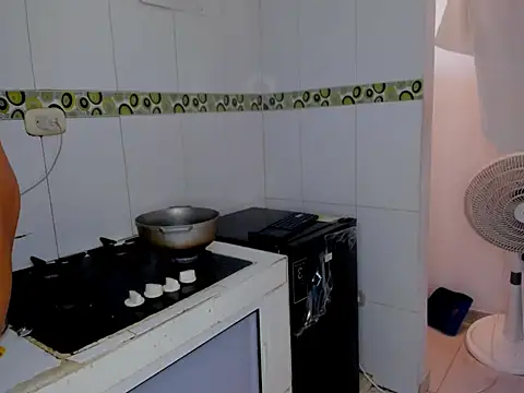 ALAN_NEWTON – Naživo XXX chat