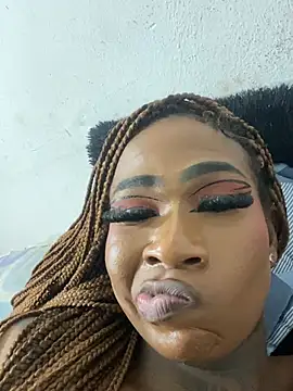 Sheinny_brown1's Live XXX Chat