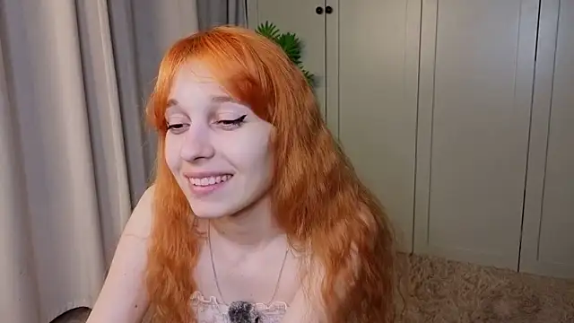 tgirlfoxy: онлайн-секс-чат