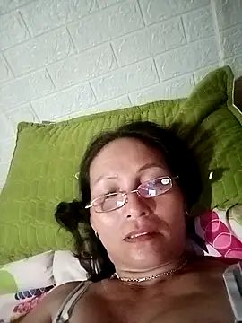 Cucci07 live XXX chat