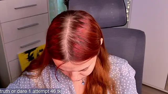 XXX chat uživo modela ValBae