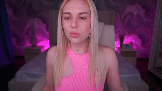 XXX chat uživo modela ArishkaLulu