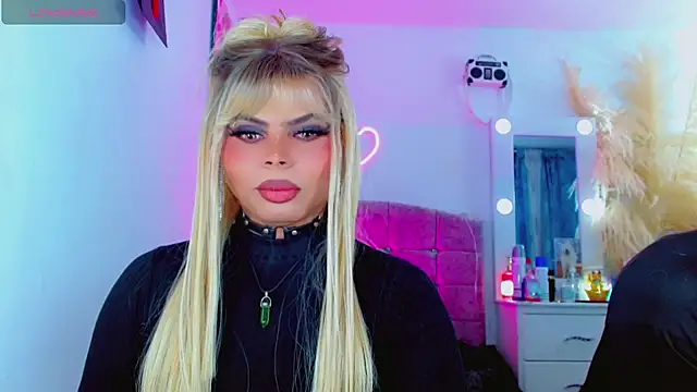 XXX chat uživo modela AdanKinng