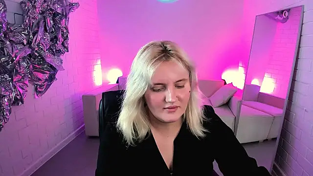 KathyBriggs' Live XXX Chat