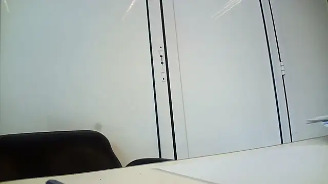 truble78 XXX чат на живо