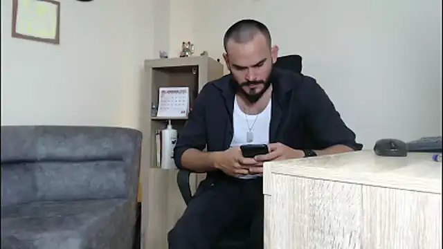 cowboyht's Live XXX Chat