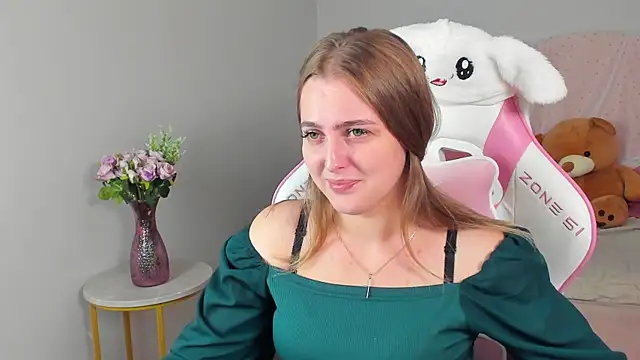 XXX chat uživo modela EllaBells
