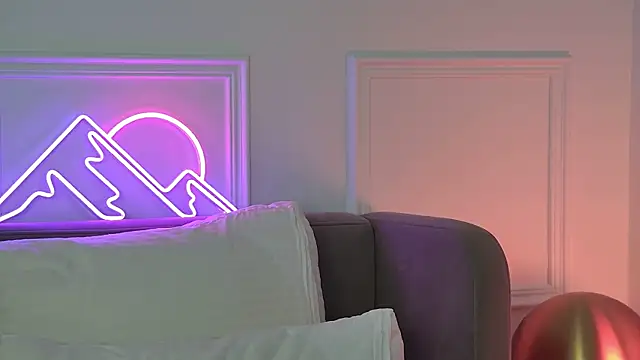 MeganStrane élő XXX-chatje