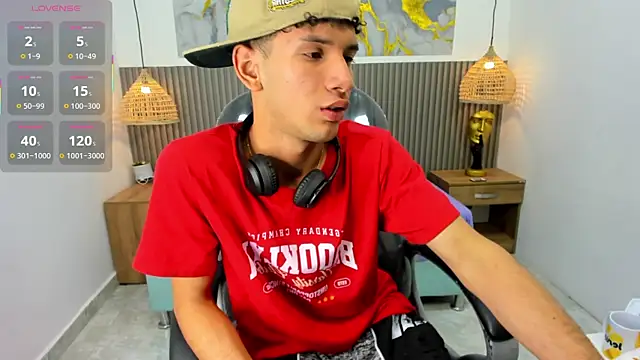 JDWhite18n Live XXX chat