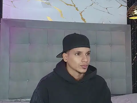 kai_storm77 – Naživo XXX chat