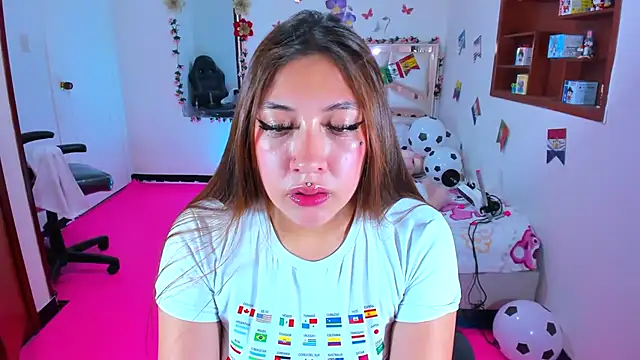 Chat +18 de perlabeautiful ao vivo