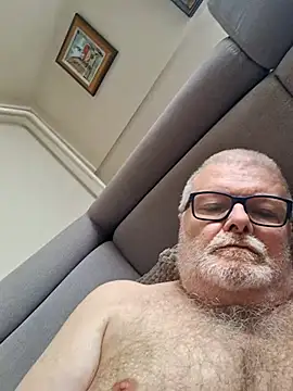petvarad's Live XXX Chat