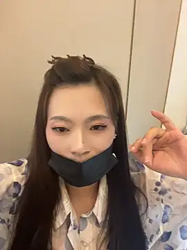 Xiaxia_1227's Live XXX Chat