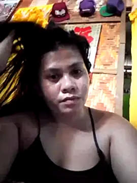 phoenix_1994 live XXX chat