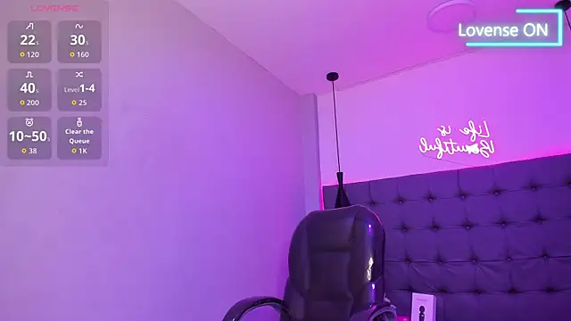 Chatroom XXX en direct de scarletcherry18