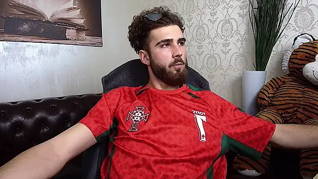 KyloEast: απευθείας συνομιλία ΧΧΧ