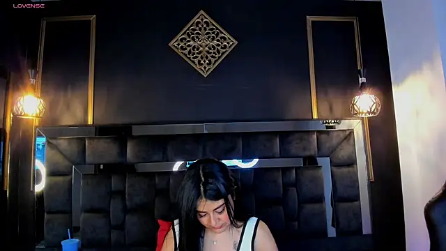Czat XXX na żywo – Aniajoness_